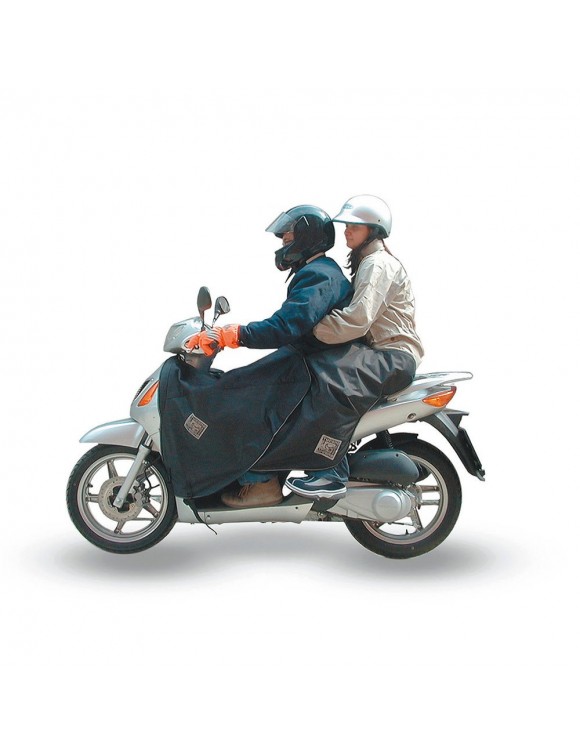 Tucano Urbano Termoscud R091-N Cubrepiernas Pasajero para Scooter - 2 Tucano Urbano Termoscud R091-N Cubrepiernas Pasajero para Scooter - 2