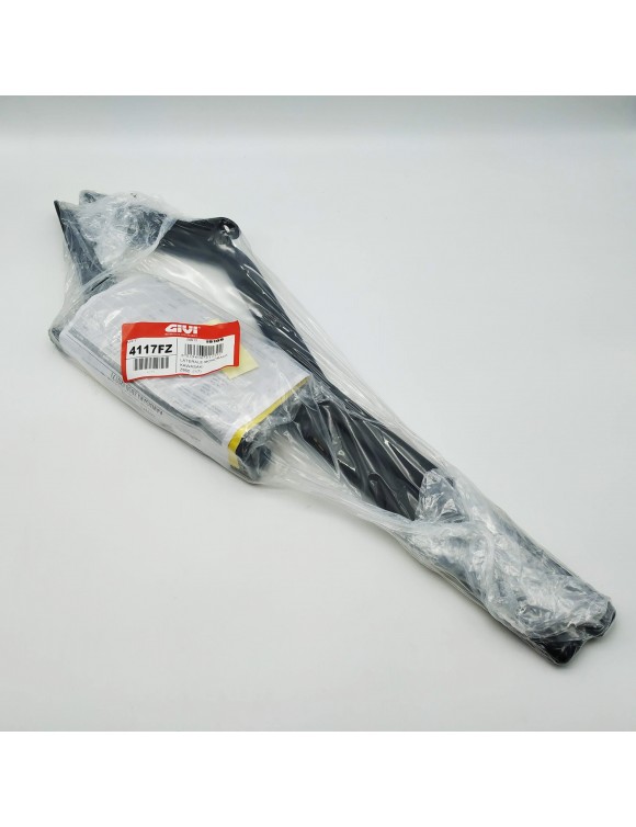 Ataque trasero GIVI 4117FZ Monokey/Monolf Kawasaki Z650 Topuit - 3 Ataque trasero GIVI 4117FZ Monokey/Monolf Kawasaki Z650 Topuit - 3