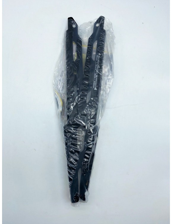 Rear attack Givi sr2129 x Monokey/Monolock Yamaha mt-10 backet - 4 Rear attack Givi sr2129 x Monokey/Monolock Yamaha mt-10 backet - 4