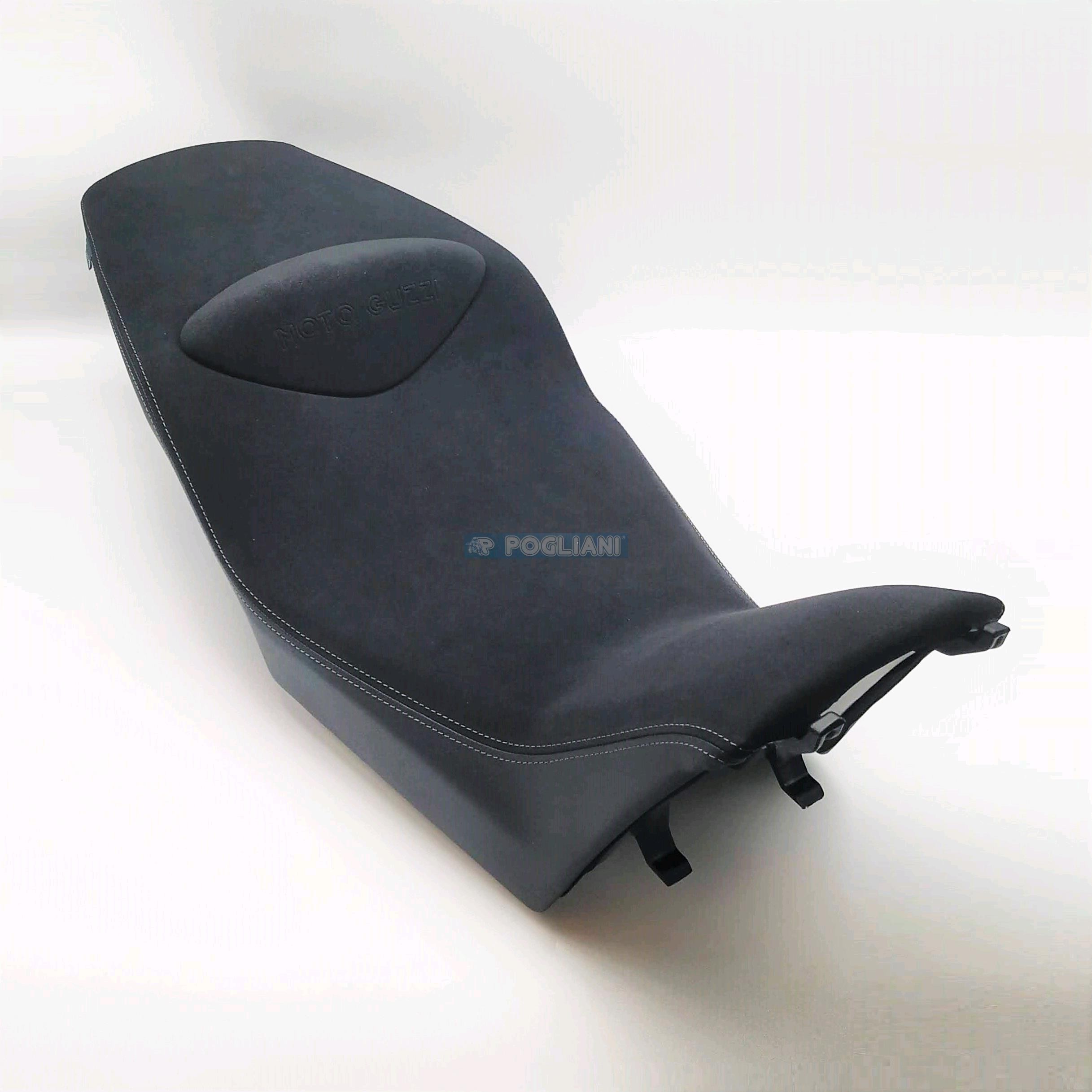 MOTO GUZZI ブラックシート 17-20 Moto Guzzi MGX-21 Passenger Seat Cover (Carbon) – Luimoto