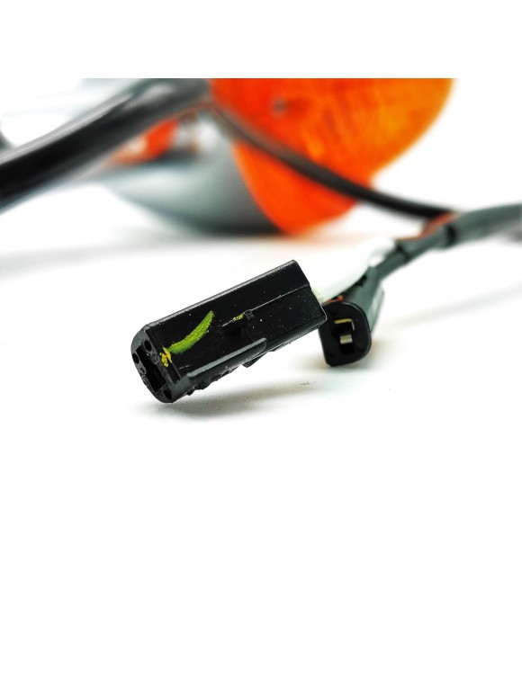 Indicateur direction droit T2702012 Triumph America/Bonneville/Scrambler/Thru - 3 Indicateur direction droit T2702012 Triumph America/Bonneville/Scrambler/Thru - 3