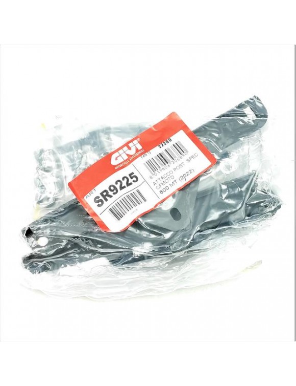 Kit de accesorio trasero GIVI SR9225 para la caja superior monokey / monolock, cf Moto 800 MT - 2 Kit de accesorio trasero GIVI SR9225 para la caja superior monokey / monolock, cf Moto 800 MT - 2