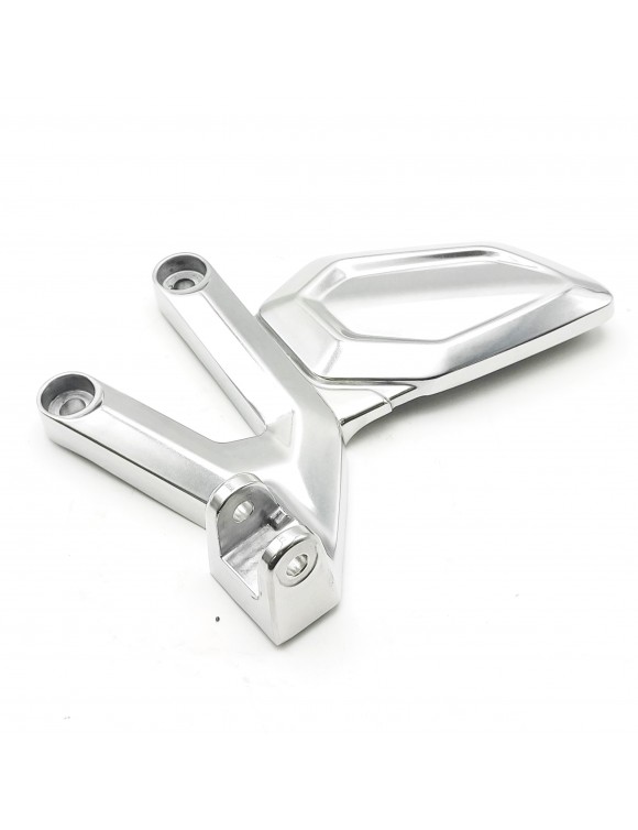 Soporte Estribo Delantero Izquierdo, Original T2086601, Triumph Trident 660 - 2 Soporte Estribo Delantero Izquierdo, Original T2086601, Triumph Trident 660 - 2