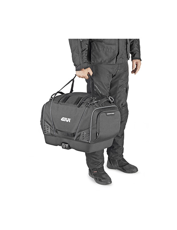 Borsa Posteriore 33L Monokey per Trasporto Animali su Moto - Givi T525 - 4 Borsa Posteriore 33L Monokey per Trasporto Animali su Moto - Givi T525 - 4