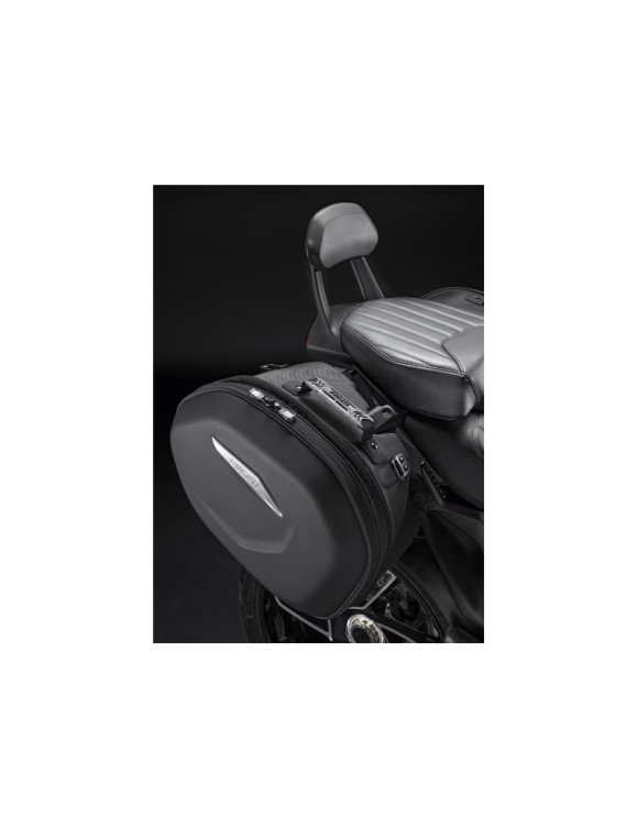 Coppia Borse Laterali Semirigide 20+20L 96782131AA Ducati Diavel V4 - 2 Coppia Borse Laterali Semirigide 20+20L 96782131AA Ducati Diavel V4 - 2
