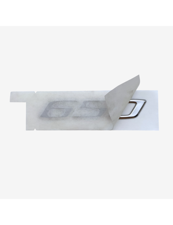 Original "650" Side Sticker Emblem, Suzuki Burgman 650 (68131-10GA0-000) - 1 Original "650" Side Sticker Emblem, Suzuki Burgman 650 (68131-10GA0-000) - 1