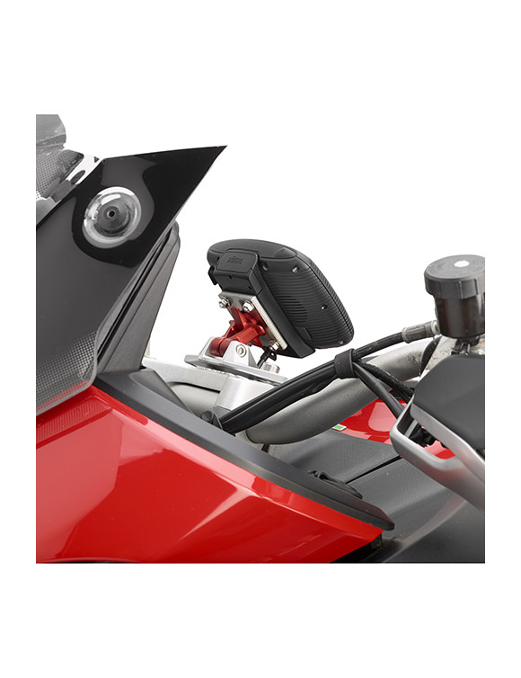 Adattatore GIVI sgz39sm per fissare "garmin zumo" su portanavigatori s901A/s902a - 2 Adattatore GIVI sgz39sm per fissare "garmin zumo" su portanavigatori s901A/s902a - 2