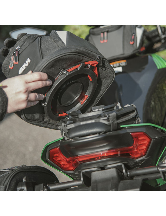 EASY07 SEATLOCK Givi Satteltasche 14 Liter - 6 EASY07 SEATLOCK Givi Satteltasche 14 Liter - 6